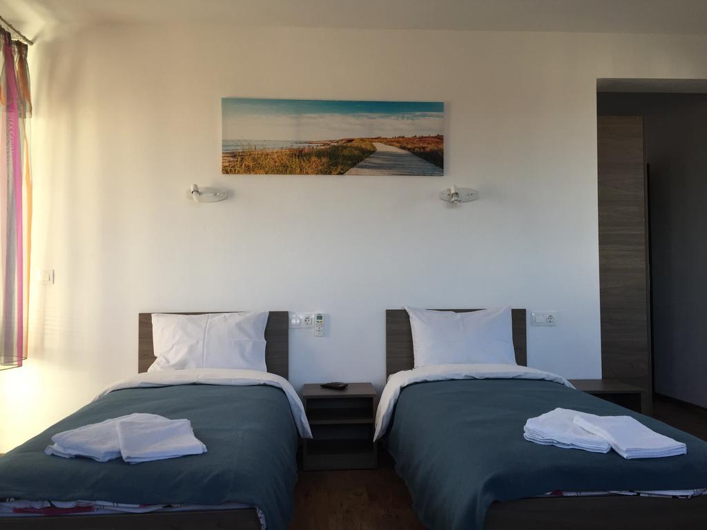 Guest House Hasiendata Pavel Banya Buitenkant foto
