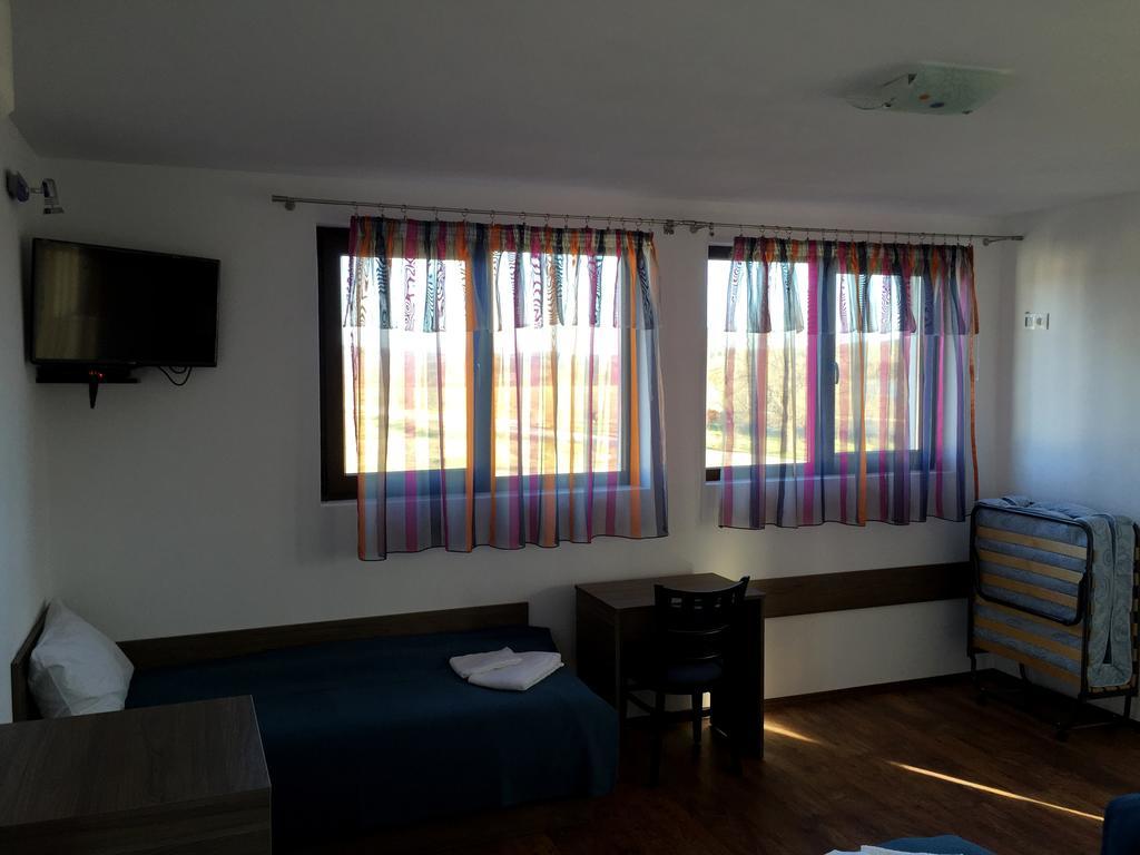 Guest House Hasiendata Pavel Banya Buitenkant foto