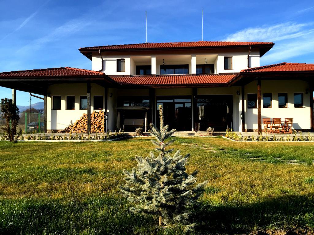 Guest House Hasiendata Pavel Banya Buitenkant foto