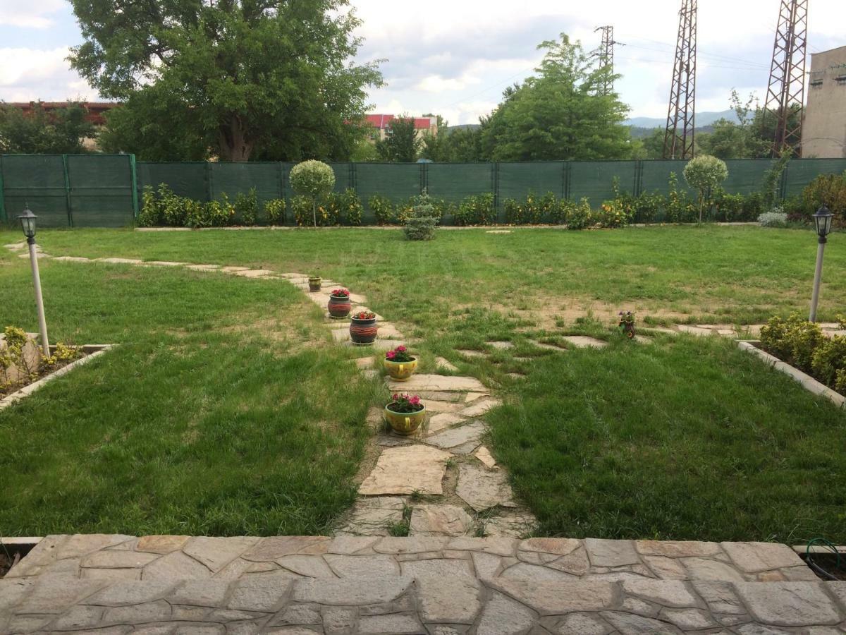 Guest House Hasiendata Pavel Banya Buitenkant foto
